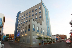 Отель One Villahermosa Centro  Сентро